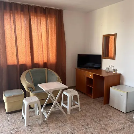 ゲストハウス къща нанси *