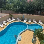 къща нанси