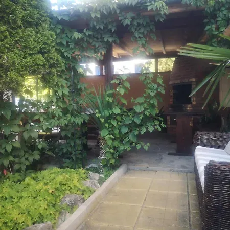 къща нанси Vendégház